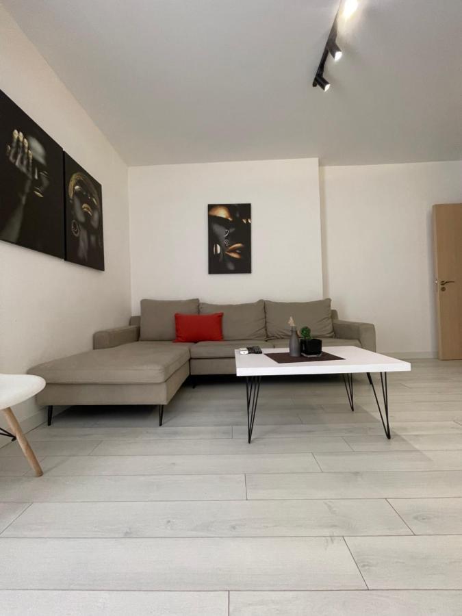 Your Apartment Tirana City Centre Luaran gambar
